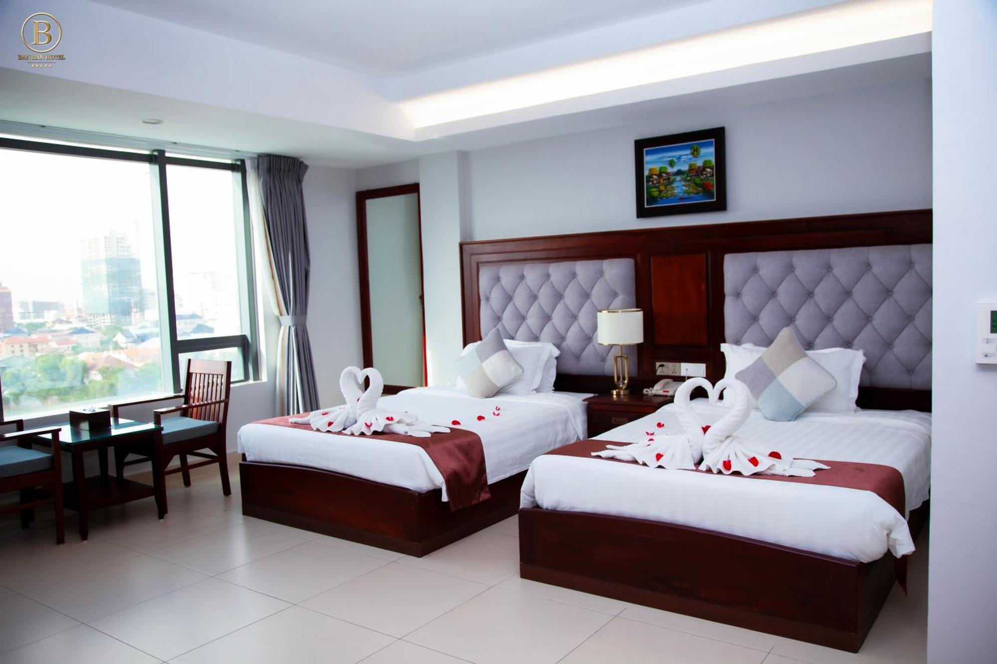 Ban Ban Hotel Phnom Penh Exterior photo